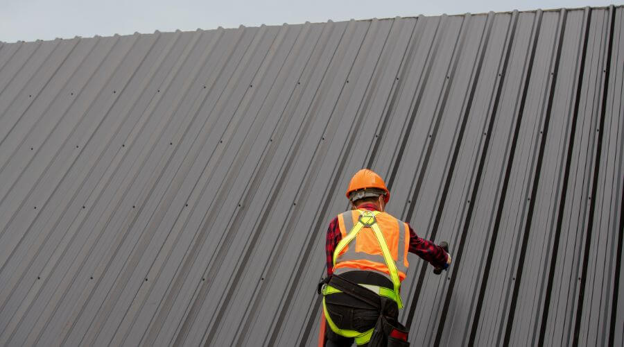 Professional metal roof installation services in Woodlake, CA